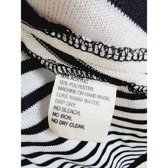 Exclusively MISOOK M Colorblock Striped Cardigan Sweater 1/2‎ Sleeve Knit Drape - Picture 6 of 6